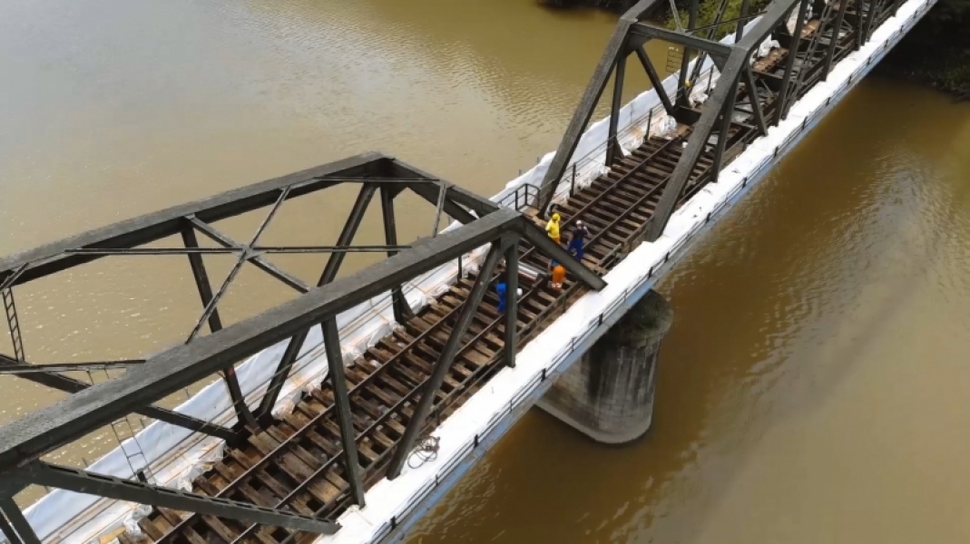Zamenjava mostnih pragov/bridge sleepers replacement